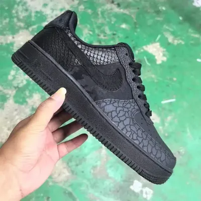 NIKE AIR FORCE 1:1